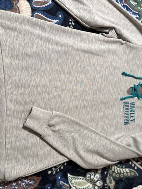 Harley-Davidson Heather Gray Pullover with Teal Accents